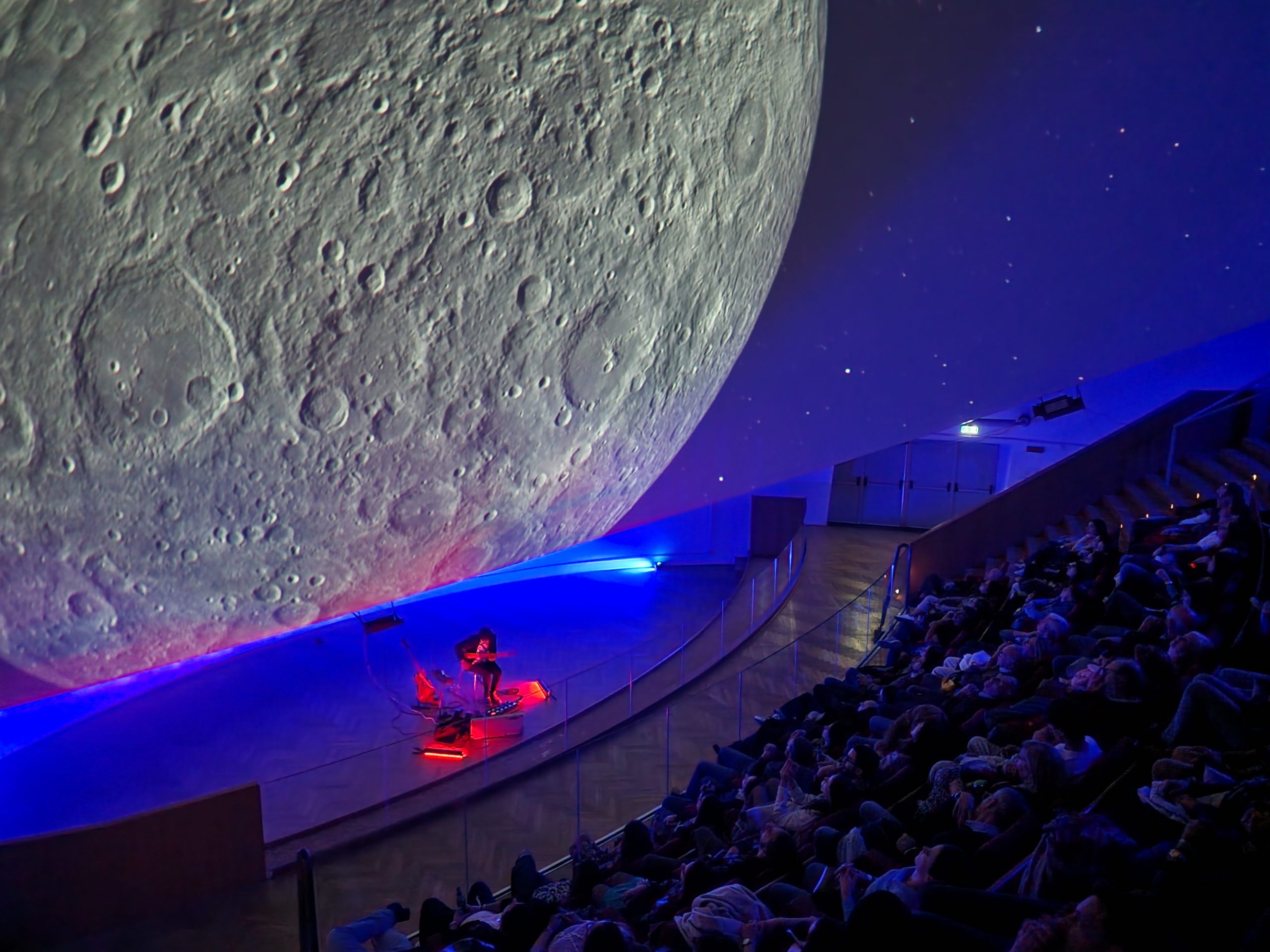 Al Planetario di Città della Scienza arrivano due nuovi spettacoli per viaggiare alla scoperta dell’Universo