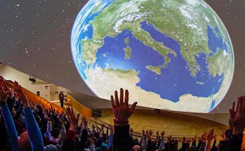 Al Planetario di Città della Scienza arrivano due nuovi spettacoli per viaggiare alla scoperta dell’Universo