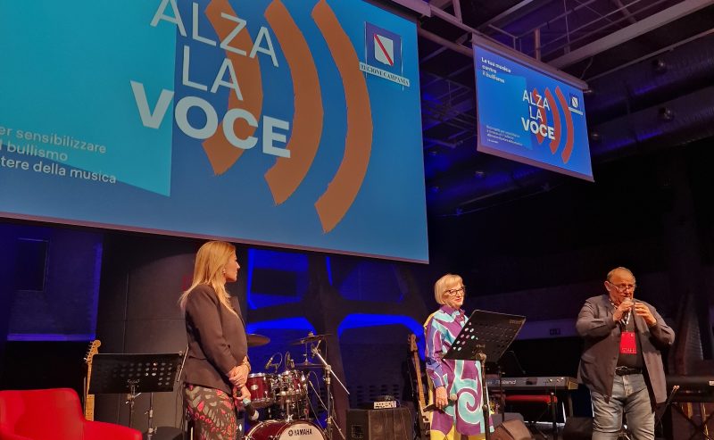 “Alza la voce. La tua musica contro il bullismo”