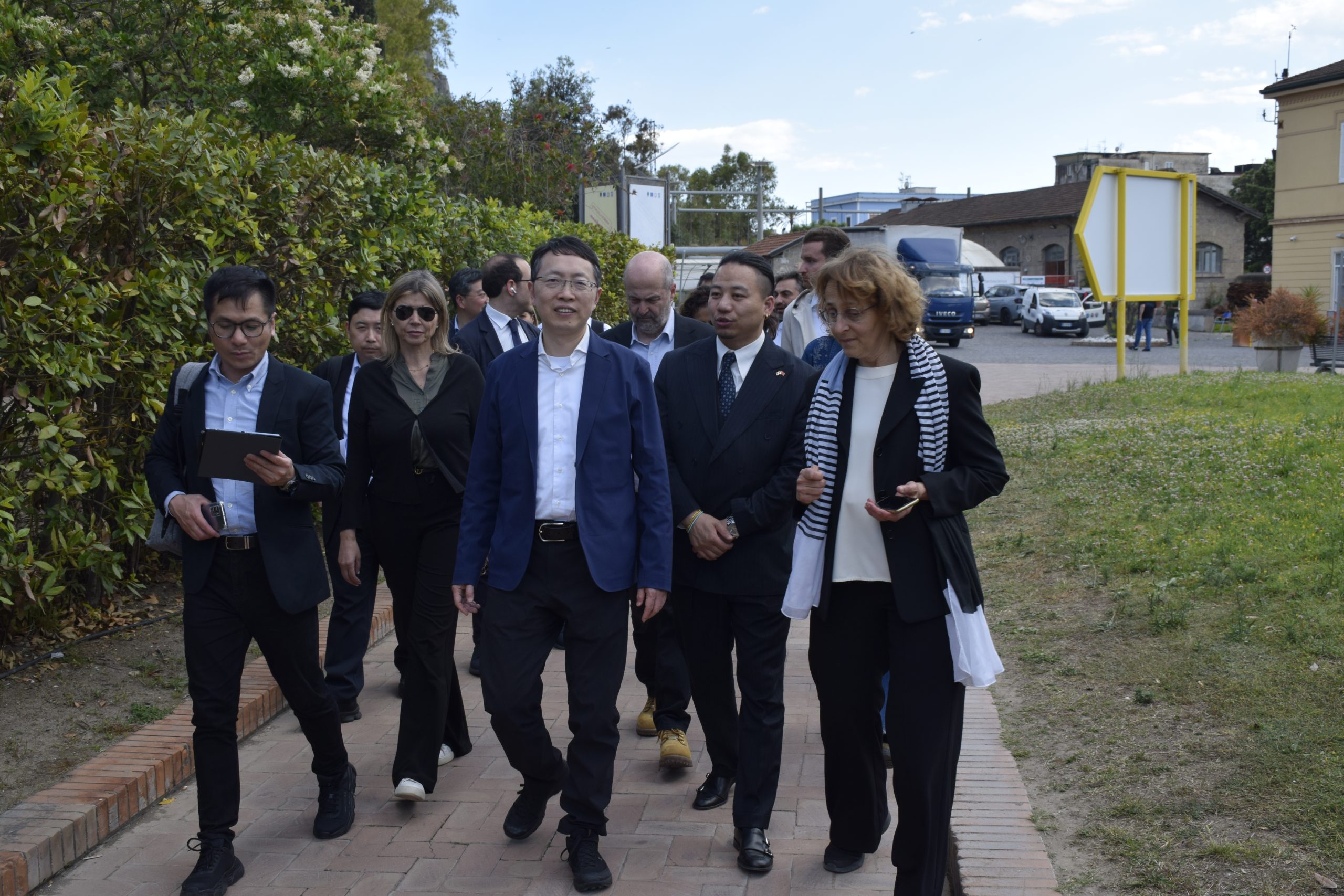 Delegazione istituzionale cinese per approfondire il modello educativo e museale di Città della Scienza